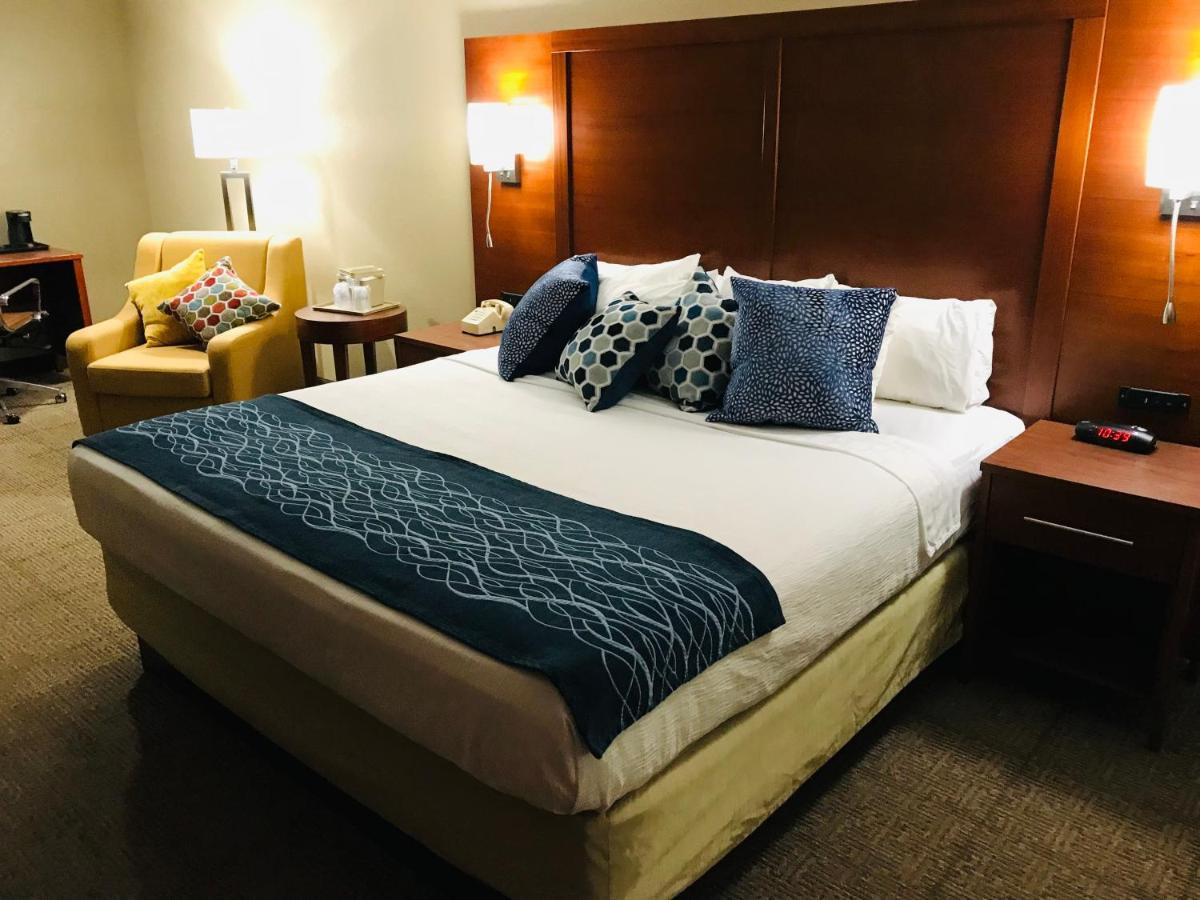 Presque Isle Inn Erie